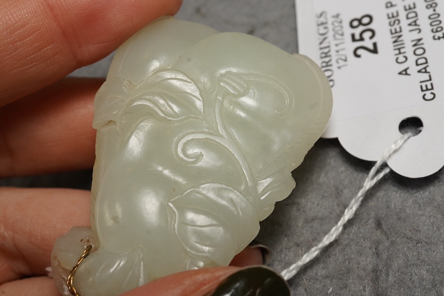 A Chinese pale celadon jade twin gourd pendant, 18th century